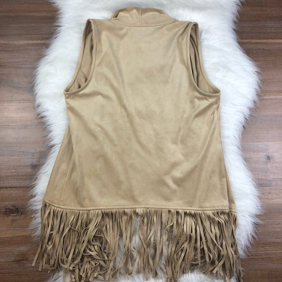 Charming Charlie Faux Suede Tan Fringe Vest H17 - Picture 7 of 7